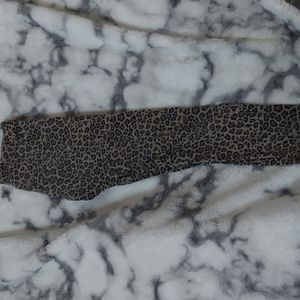 Cheetah print leggings
